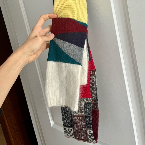 Scarf by Preloved - Picture 5 of 11
